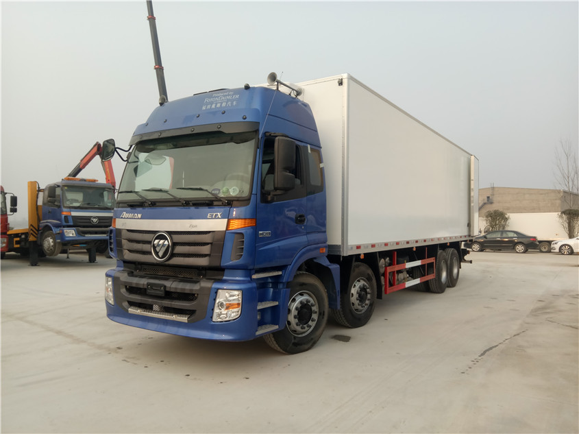 福田歐曼ETX前四后八 9.6米冷藏車(chē)