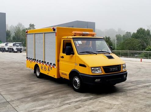 依維柯救險(xiǎn)車